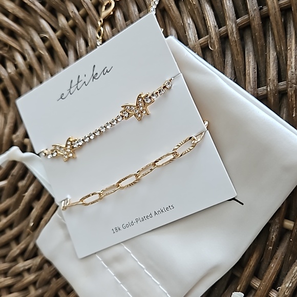 ettika Jewelry - ETTIKA(Revolve),Butterfly & Chain Link Anklets Pair,Clear Stone, 18k Gold Plated